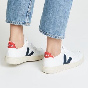 Veja V-10 Sneakers